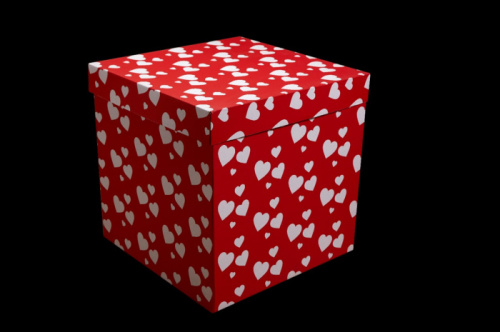 Коробка для Шаров Красная с сердечками 